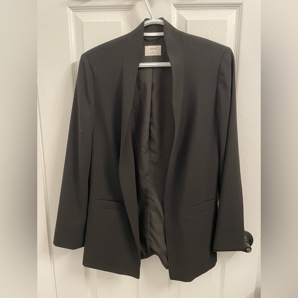 Black blazer | Wilfred | Aritzia - Picture 1 of 3